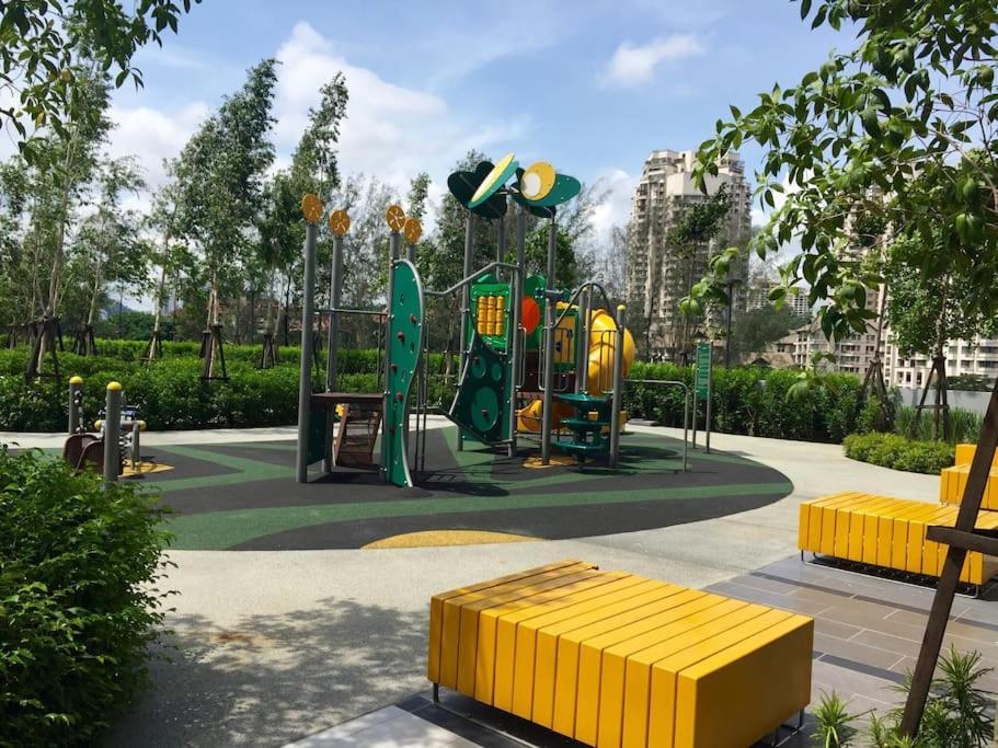 Tropicana Avenue B32-09, Petaling Dzsaja Kültér fotó